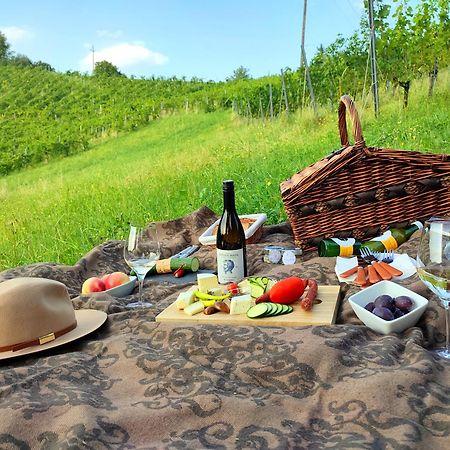 Weingut Winzerzimmer Rothschaedl Leutschach Eksteriør bilde