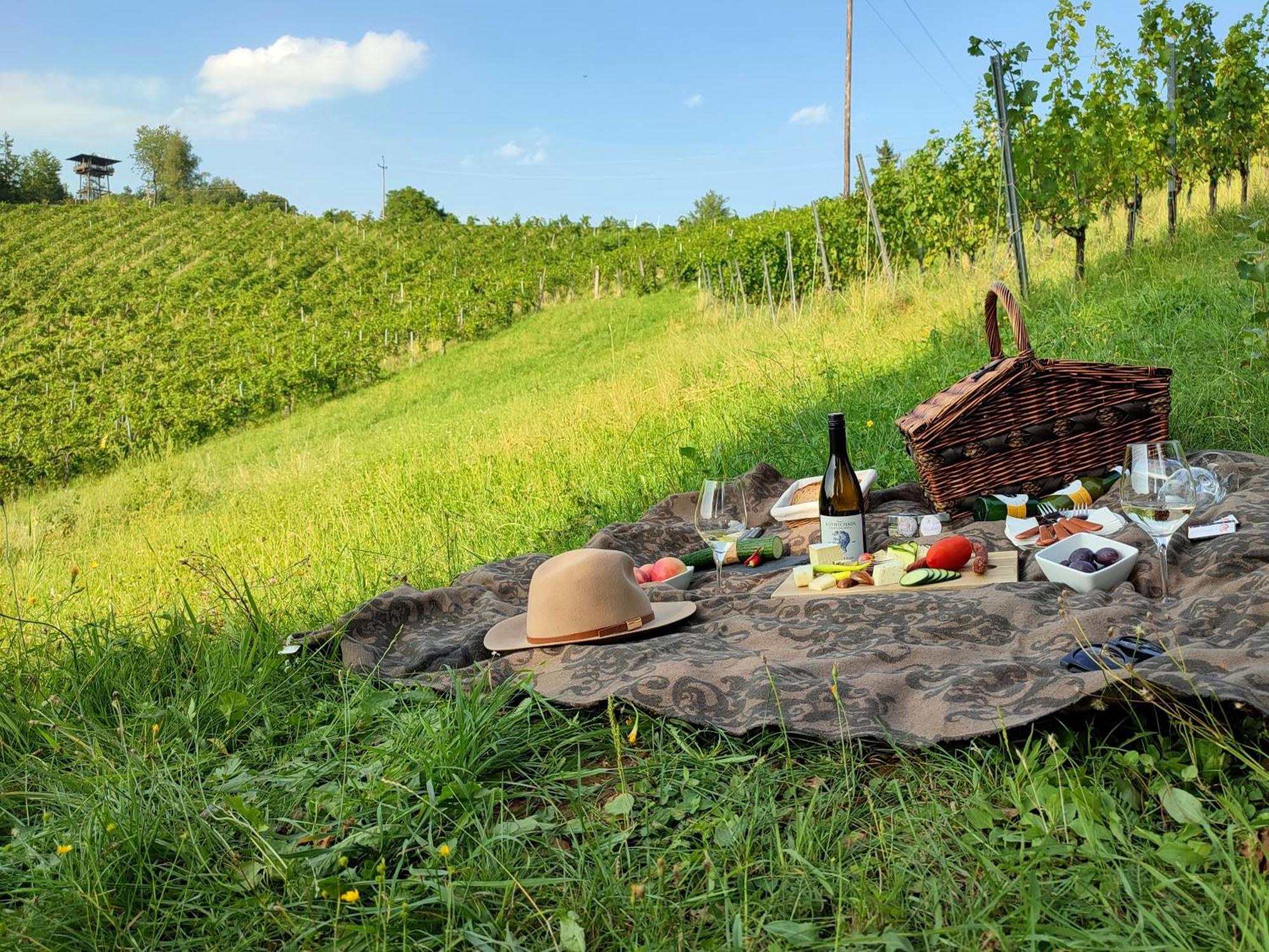 Weingut Winzerzimmer Rothschaedl Leutschach Eksteriør bilde